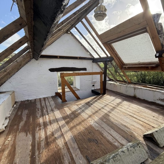 Property in Liverpool with asbestos in the roof